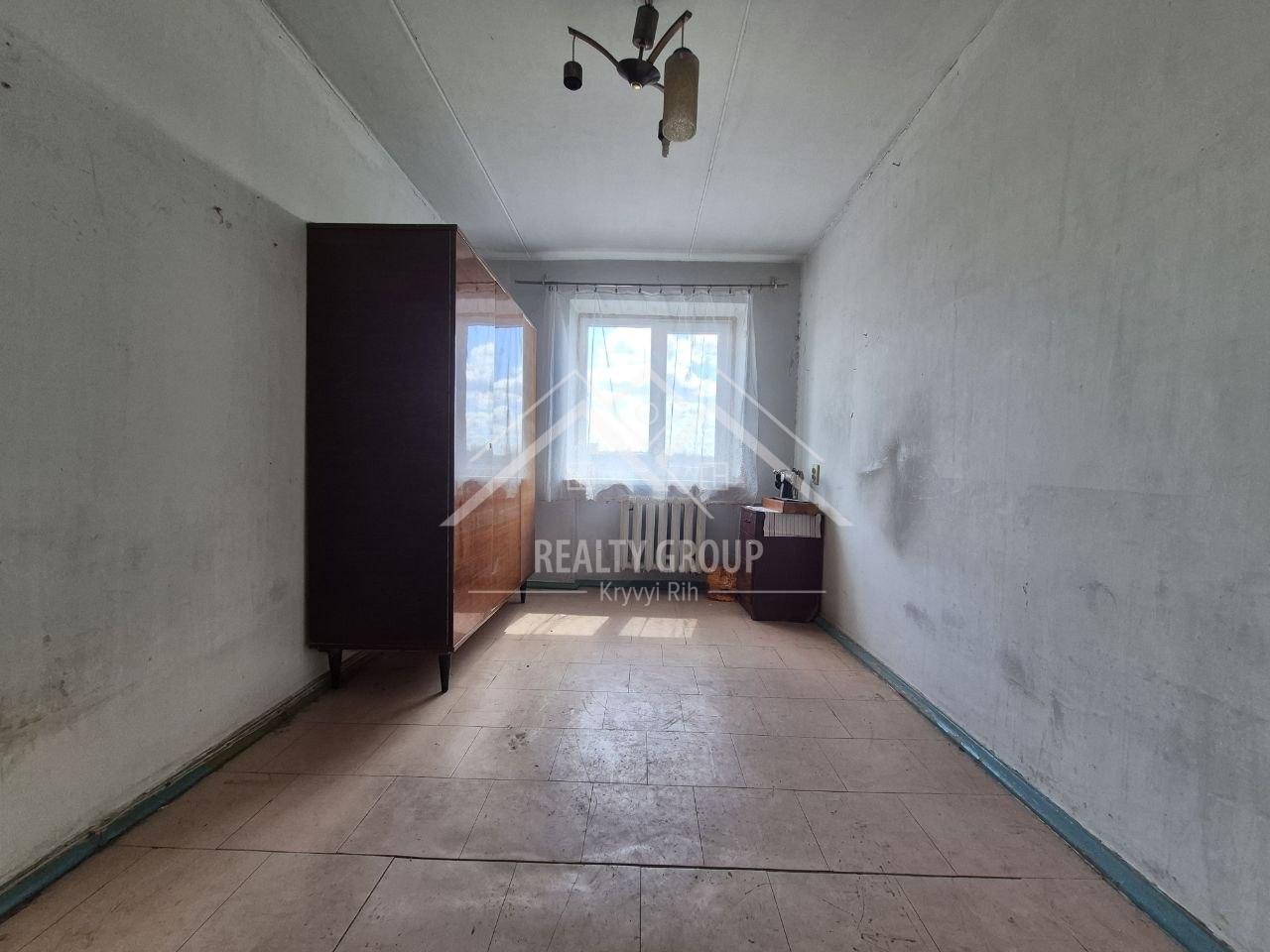 Продажа 3-комнатной квартиры 52 м², Украинская ул.