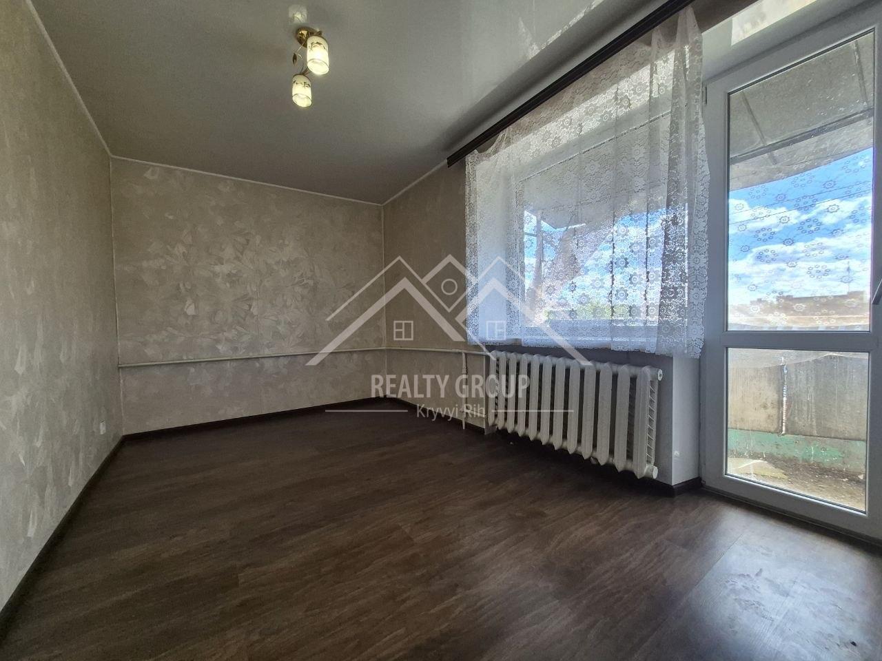 Продажа 3-комнатной квартиры 52 м², Украинская ул.