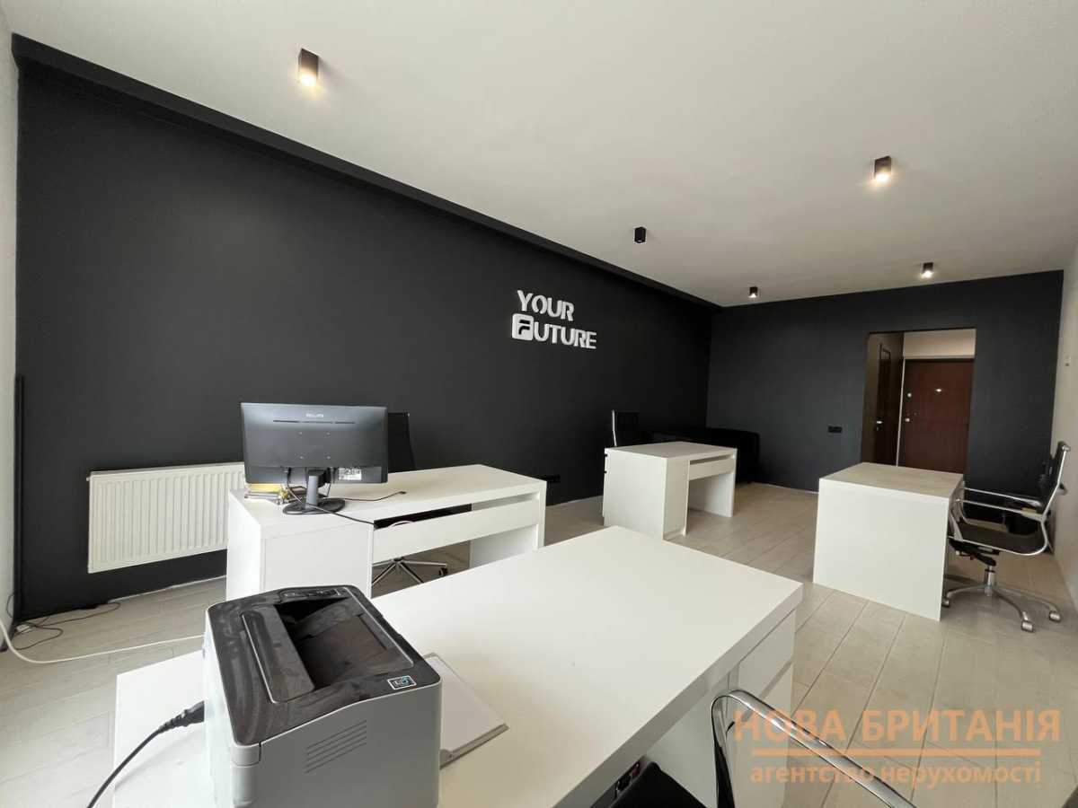 Продажа 1-комнатной квартиры 38 м², Михаила Максимовича ул., 24А