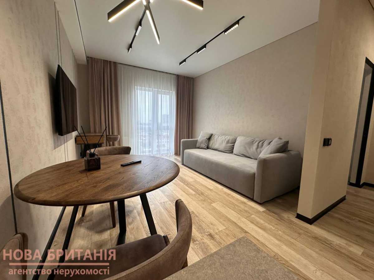 Продажа 1-комнатной квартиры 41.11 м², Михаила Максимовича ул., 24