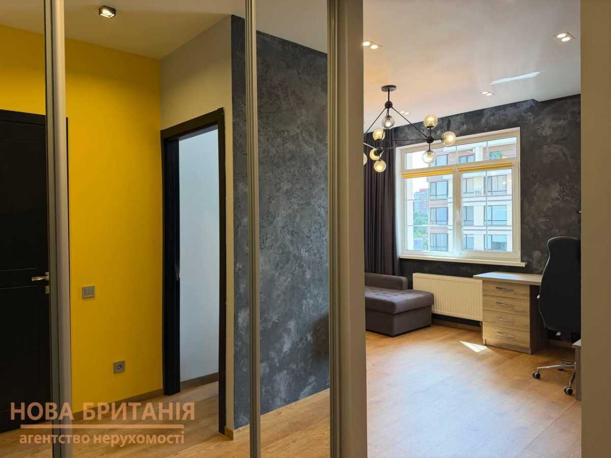 Продажа 1-комнатной квартиры 43.4 м², Михаила Максимовича ул., 24А