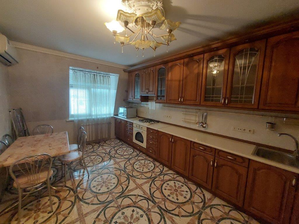 Аренда 2-комнатной квартиры 120 м², Ярославский пер.