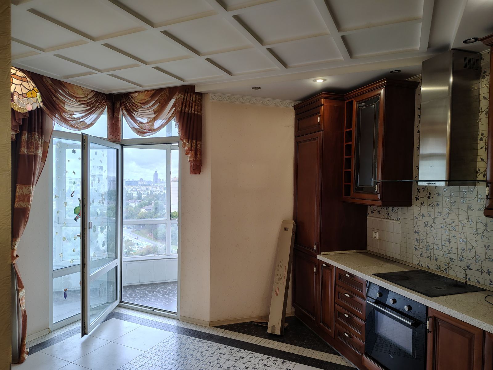 Продажа 3-комнатной квартиры 96 м², Николая Амосова ул., 4