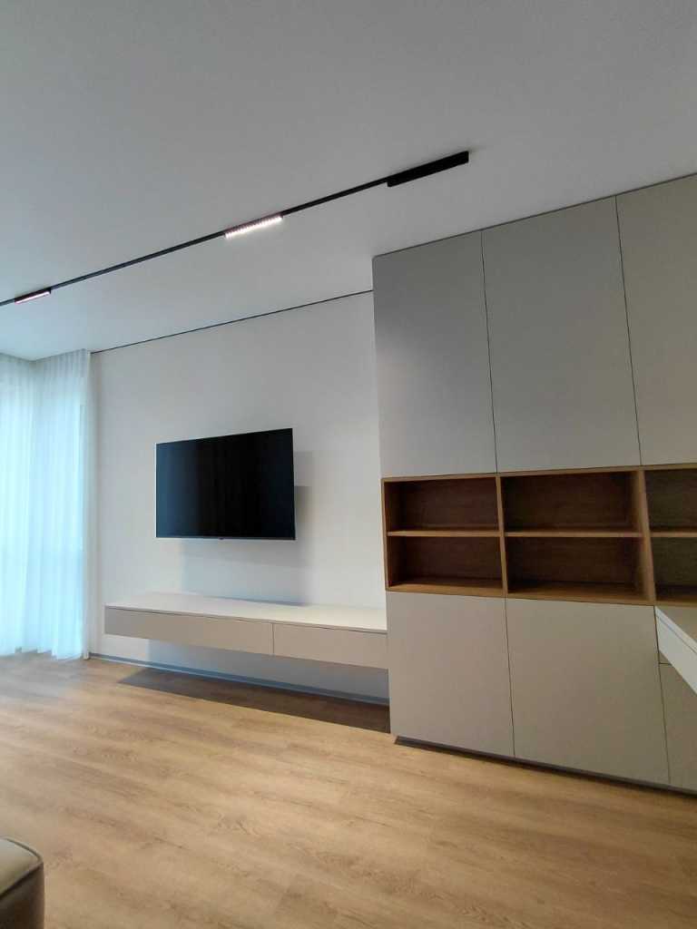 Продажа 2-комнатной квартиры 67 м², Яровица ул.