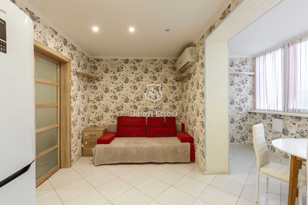 Продажа 2-комнатной квартиры 63.1 м², Мира ул., 50