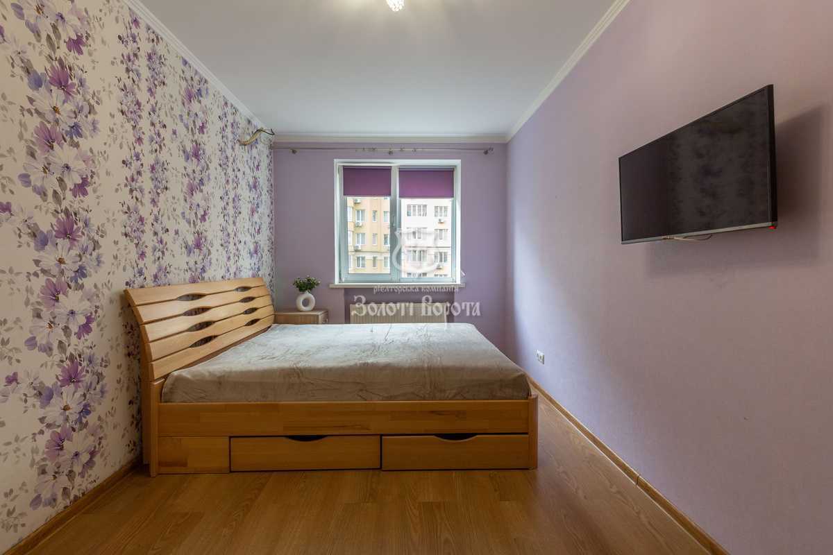 Продажа 2-комнатной квартиры 63.1 м², Мира ул., 50