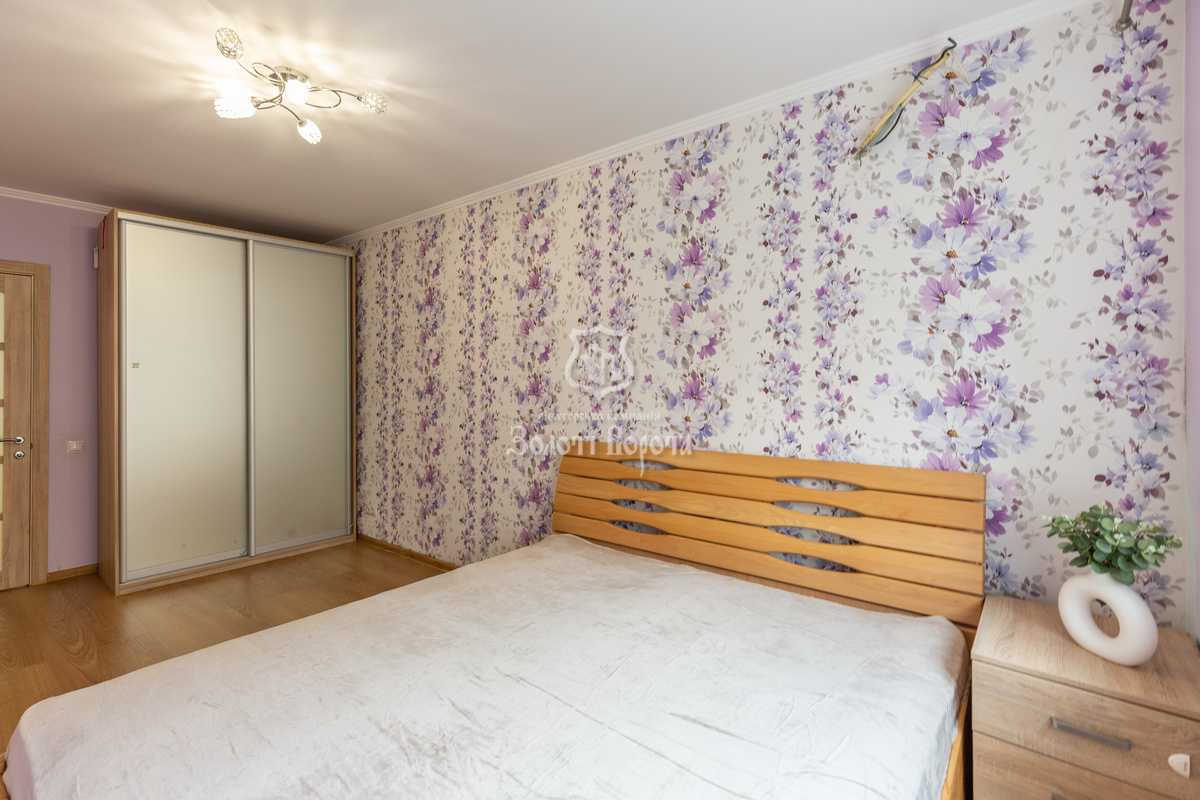 Продажа 2-комнатной квартиры 63.1 м², Мира ул., 50