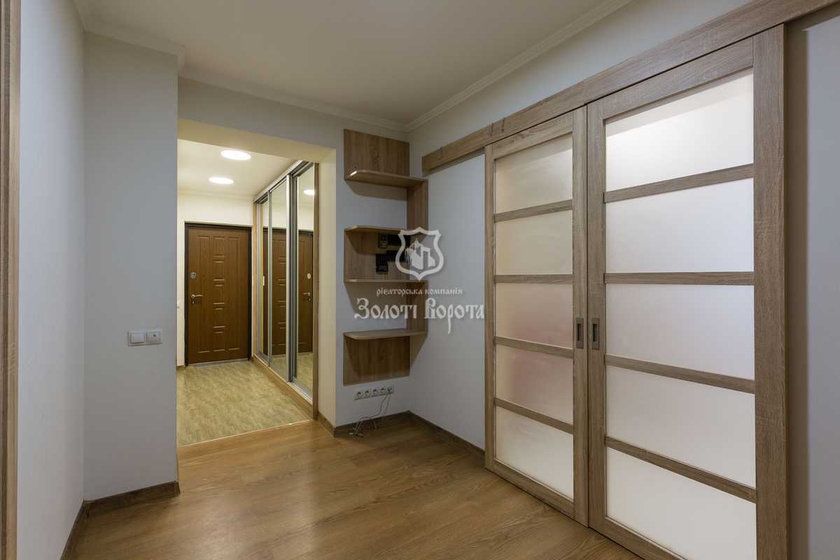 Продажа 2-комнатной квартиры 63.1 м², Мира ул., 50