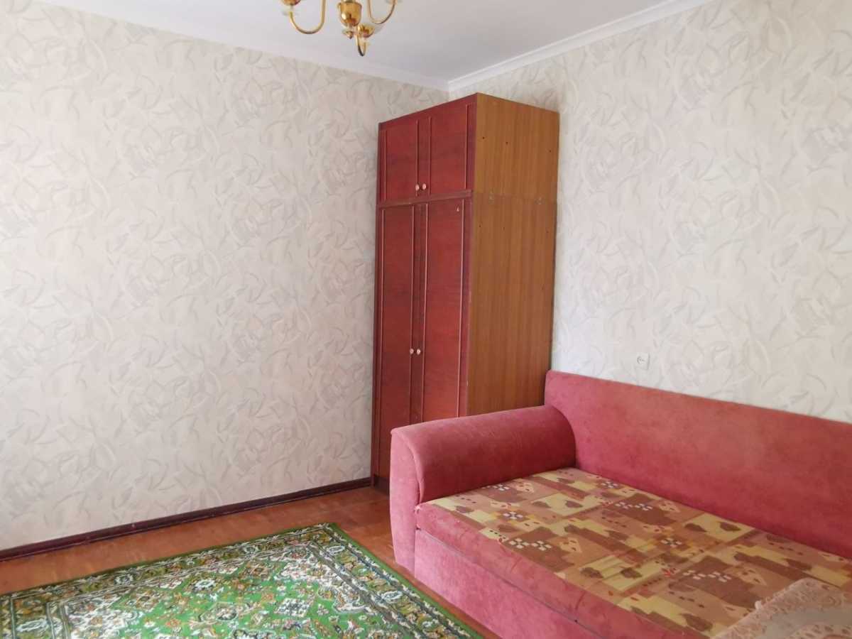 Оренда 4-кімнатної квартири 79 м², Володимира Маяковського просп., 72А