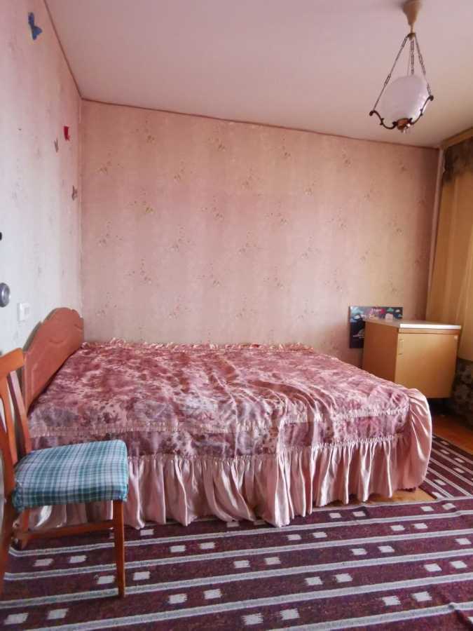Оренда 4-кімнатної квартири 79 м², Володимира Маяковського просп., 72А