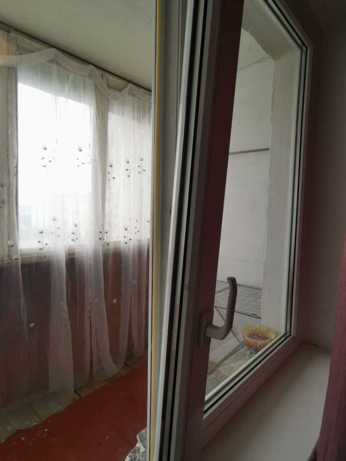 Оренда 4-кімнатної квартири 79 м², Володимира Маяковського просп., 72А
