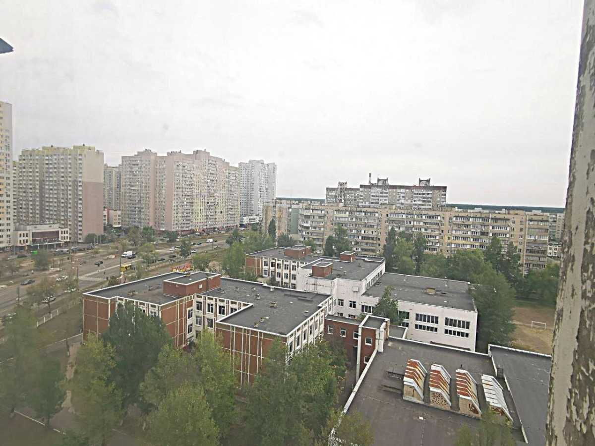 Оренда 4-кімнатної квартири 79 м², Володимира Маяковського просп., 72А