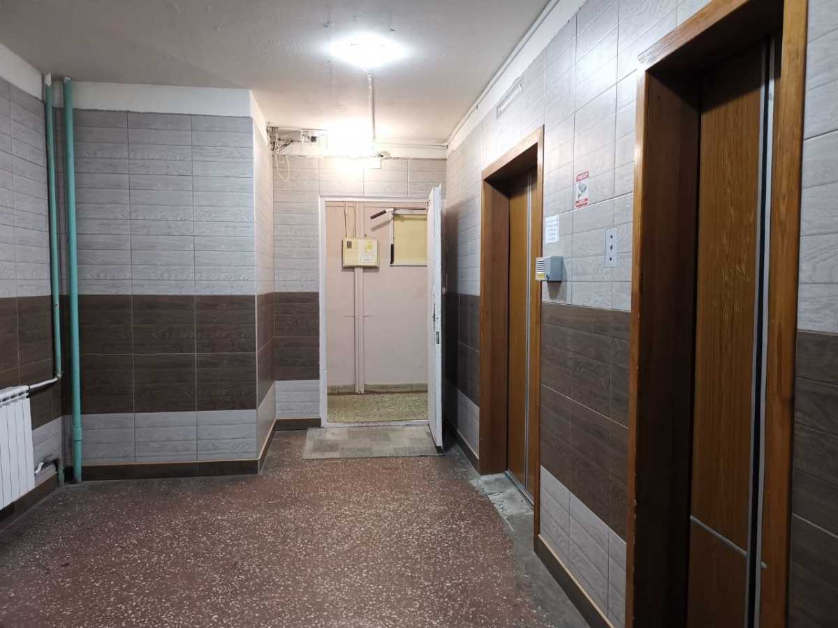 Оренда 4-кімнатної квартири 79 м², Володимира Маяковського просп., 72А