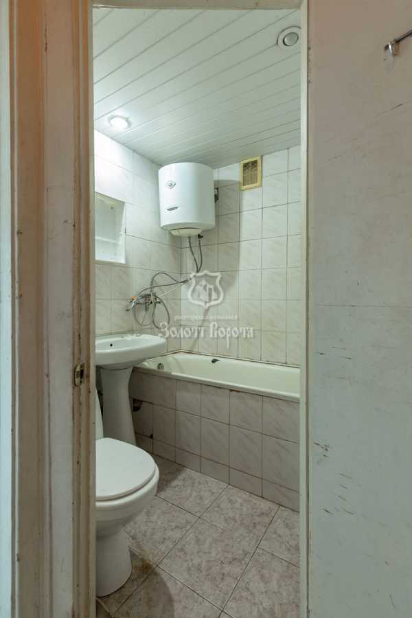 Продажа 1-комнатной квартиры 30 м², Космическая ул., 3