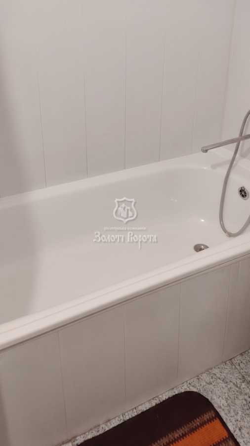 Продажа 1-комнатной квартиры 37.8 м², Светлая ул., 3д