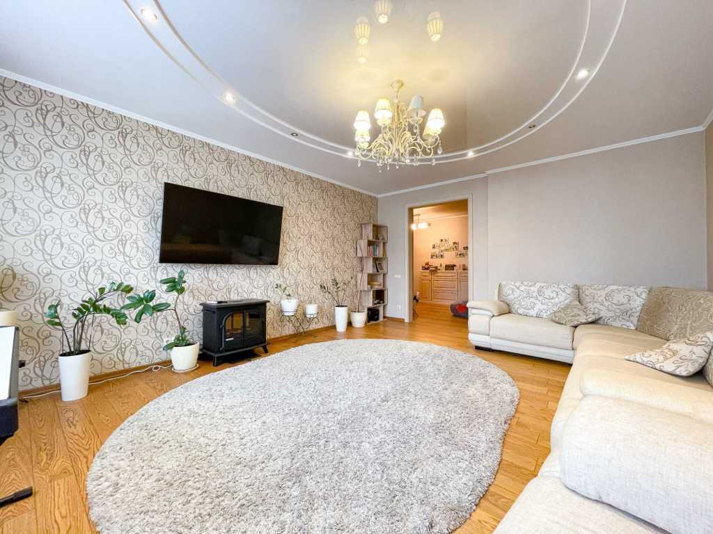 Продажа 4-комнатной квартиры 133 м², Срибнокильская ул., 22