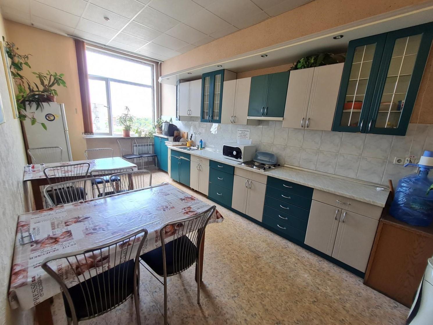 Аренда офиса 21 м², Кирилловская ул., 160/20