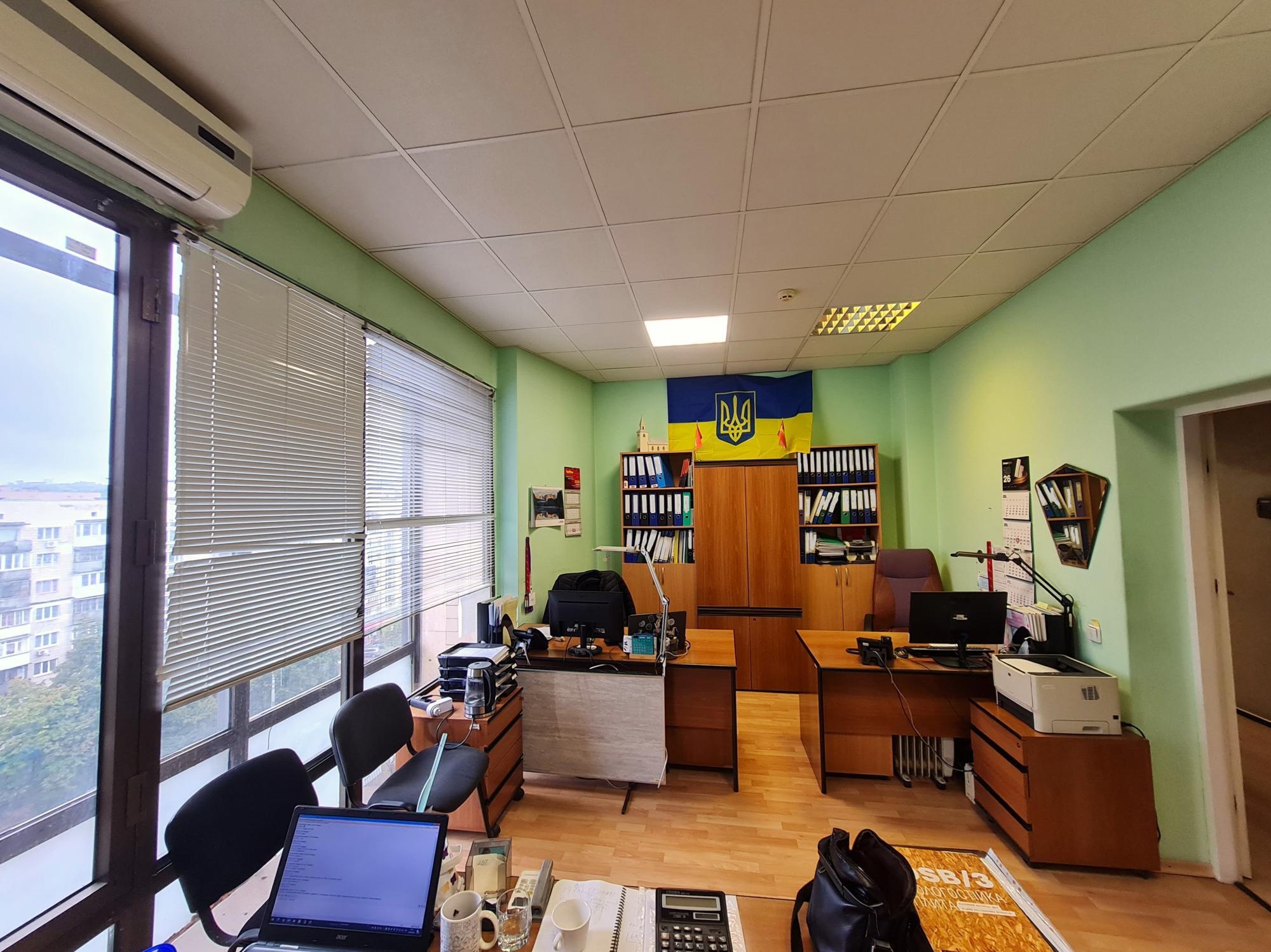 Аренда офиса 21 м², Кирилловская ул., 160/20
