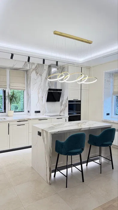 Оренда будинку 500 м², 50-а Садова вул.