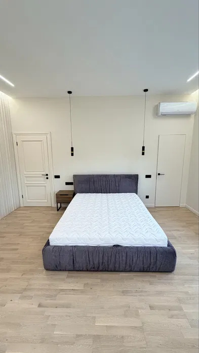 Оренда будинку 500 м², 50-а Садова вул.