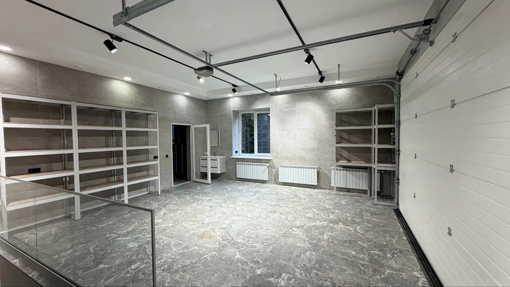 Оренда будинку 500 м², 50-а Садова вул.