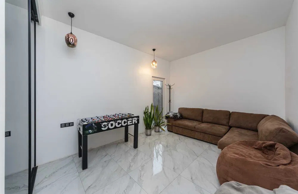 Аренда дома 150 м², Марка Черемшины ул.
