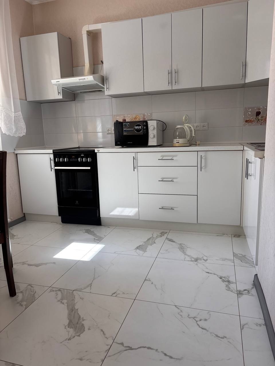 Оренда 2-кімнатної квартири 72 м², Єлизавети Чавдар вул.