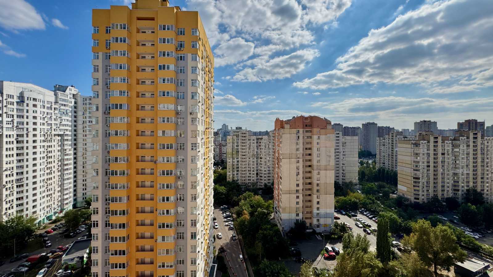 Аренда 1-комнатной квартиры 43 м², Елены Пчилки ул., 4