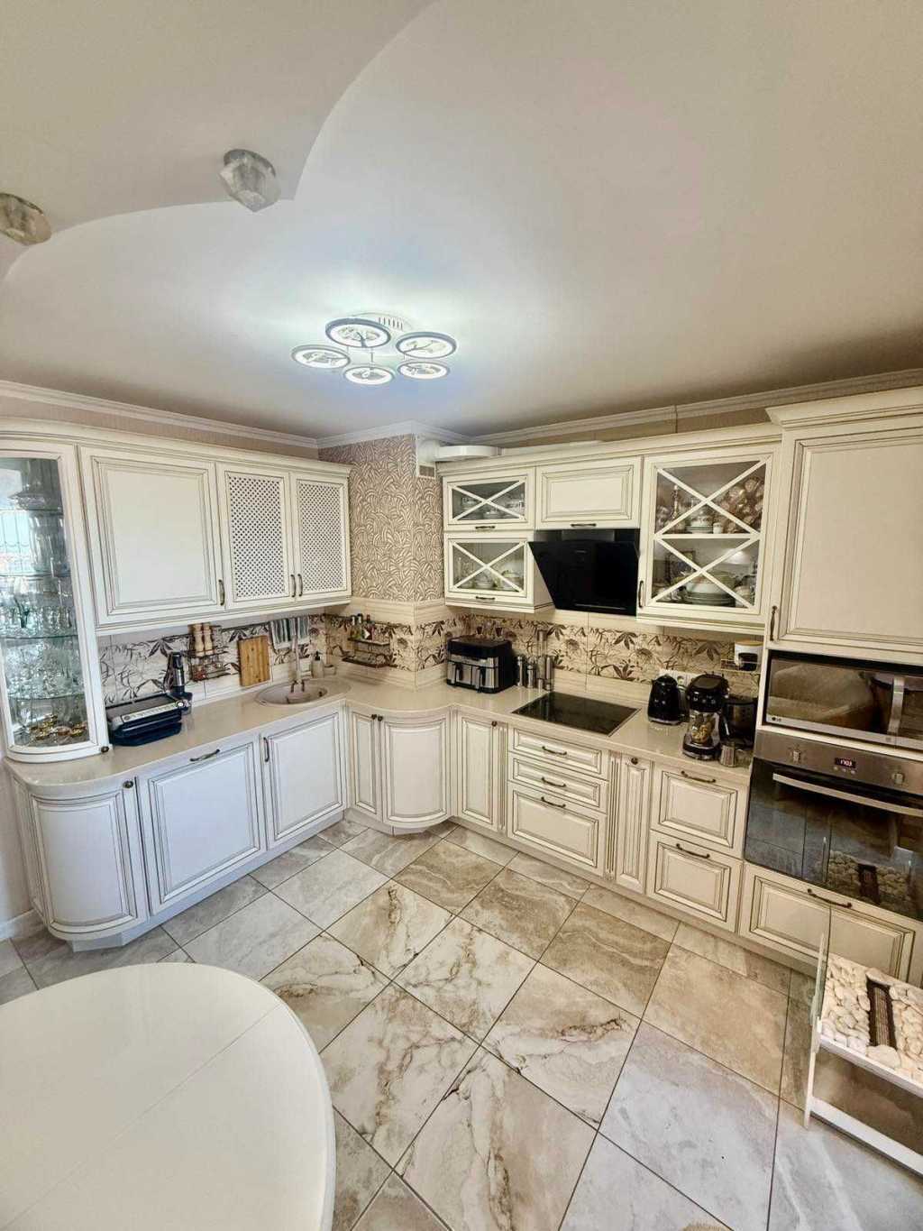 Продажа 3-комнатной квартиры 99 м², Марины Цветаевой ул., 3