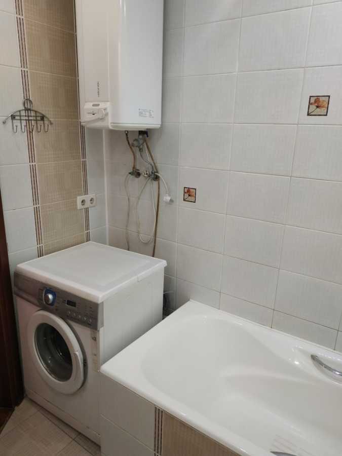 Оренда 1-кімнатної квартири 43.6 м², Миколи Лаврухіна вул., 5