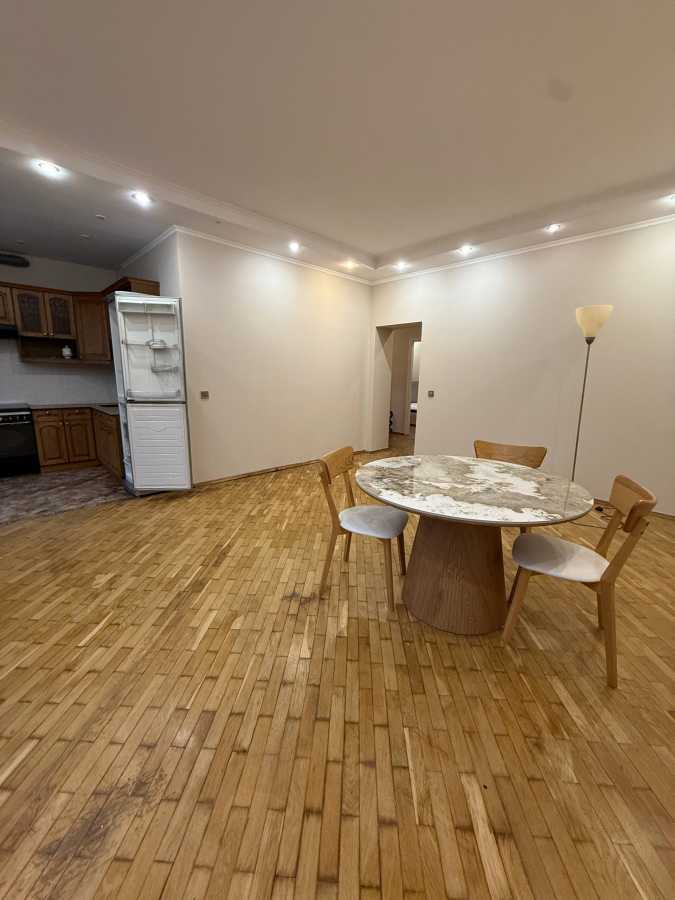 Оренда 3-кімнатної квартири 78 м², Михайла Бойчука вул., 9/12