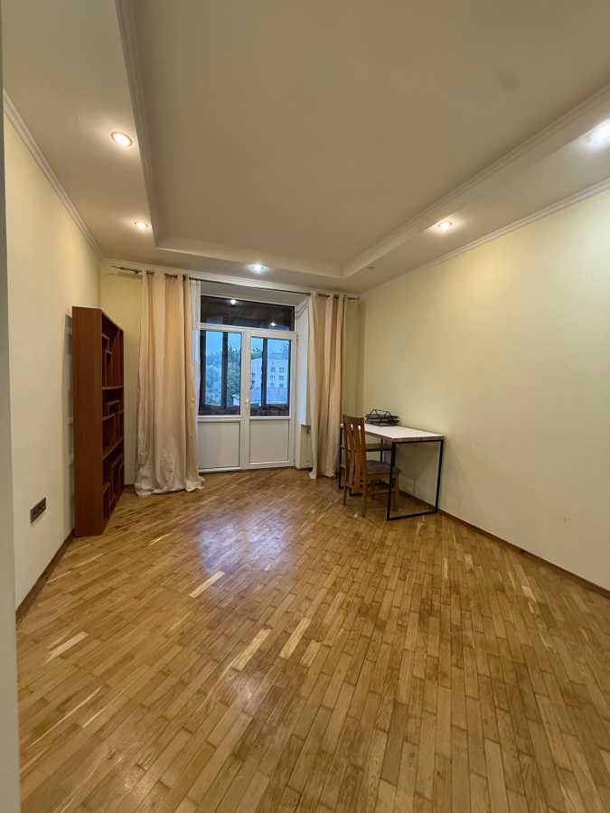 Оренда 3-кімнатної квартири 78 м², Михайла Бойчука вул., 9/12