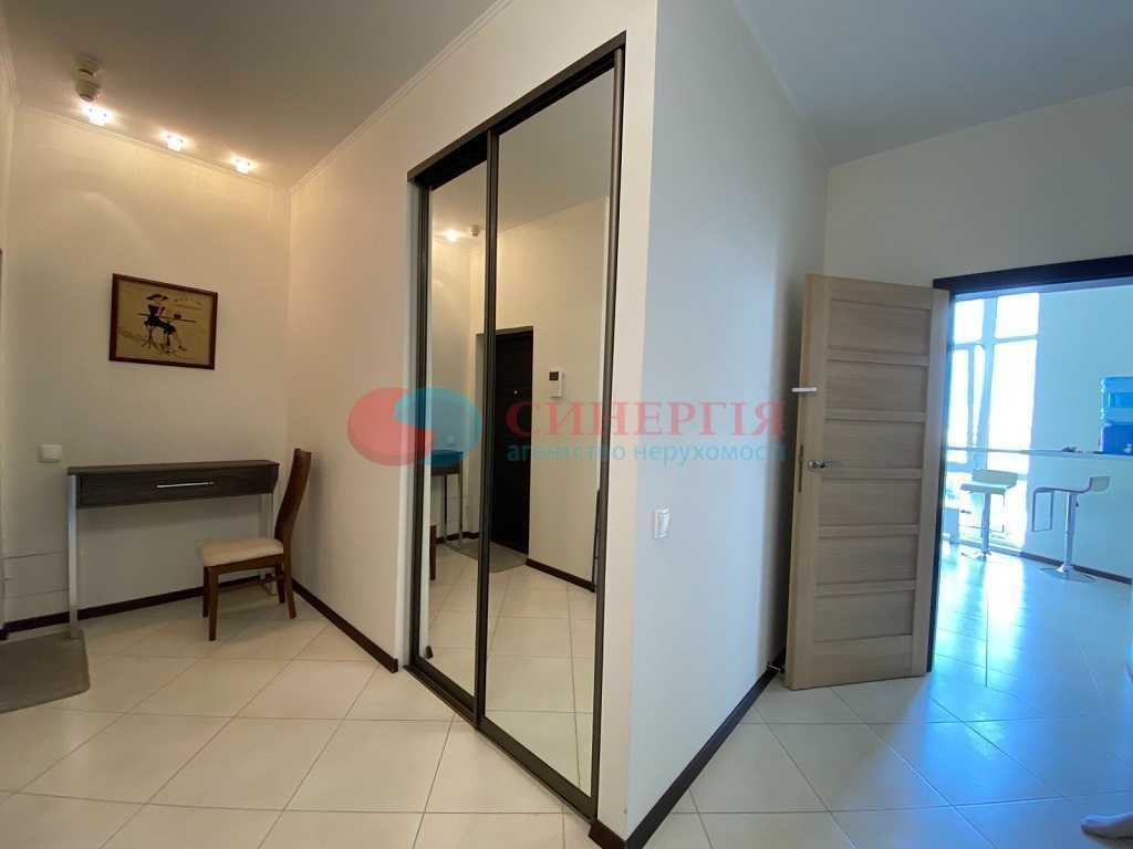 Продажа 3-комнатной квартиры 104 м², Дмитриевская ул., 80