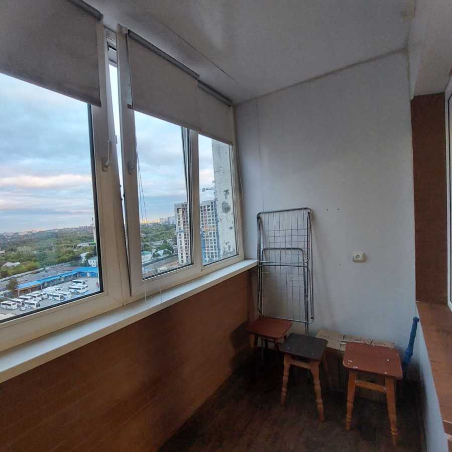 Аренда 1-комнатной квартиры 45 м², Федора Кричевского ул., Ернста, 2