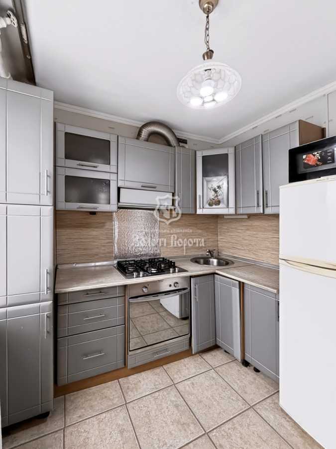Продажа 1-комнатной квартиры 30.6 м², Отрадный просп., 16/50