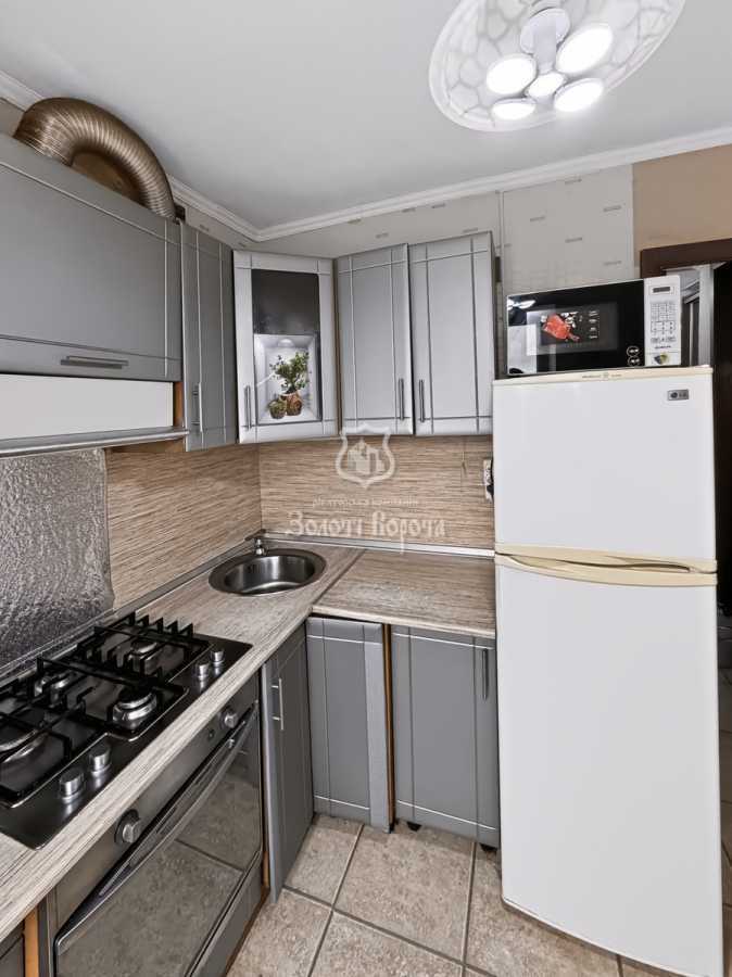 Продажа 1-комнатной квартиры 30.6 м², Отрадный просп., 16/50