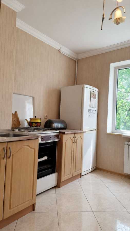 Продажа 2-комнатной квартиры 53 м², Леваневського