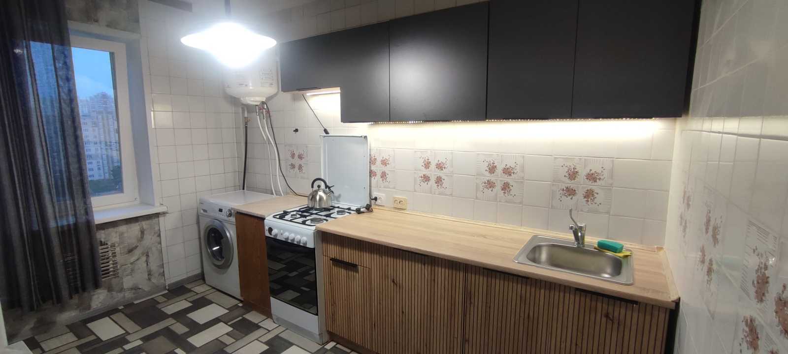 Оренда 1-кімнатної квартири 41 м², Милославська, 19А