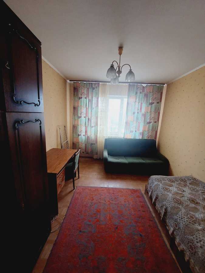 Оренда 3-кімнатної квартири 74 м², Архітектора Вербицького вул., 10