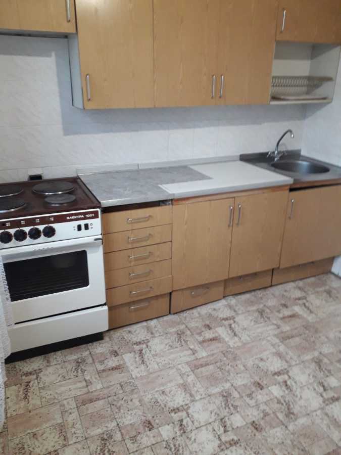 Оренда 3-кімнатної квартири 74 м², Архітектора Вербицького вул., 10