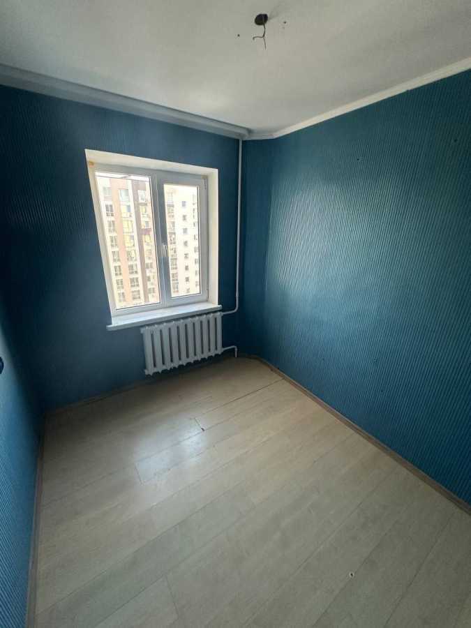 Продажа 3-комнатной квартиры 65 м², Млинівська, 33