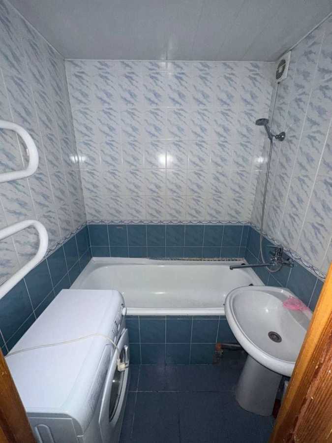 Продажа 3-комнатной квартиры 65 м², Млинівська, 33