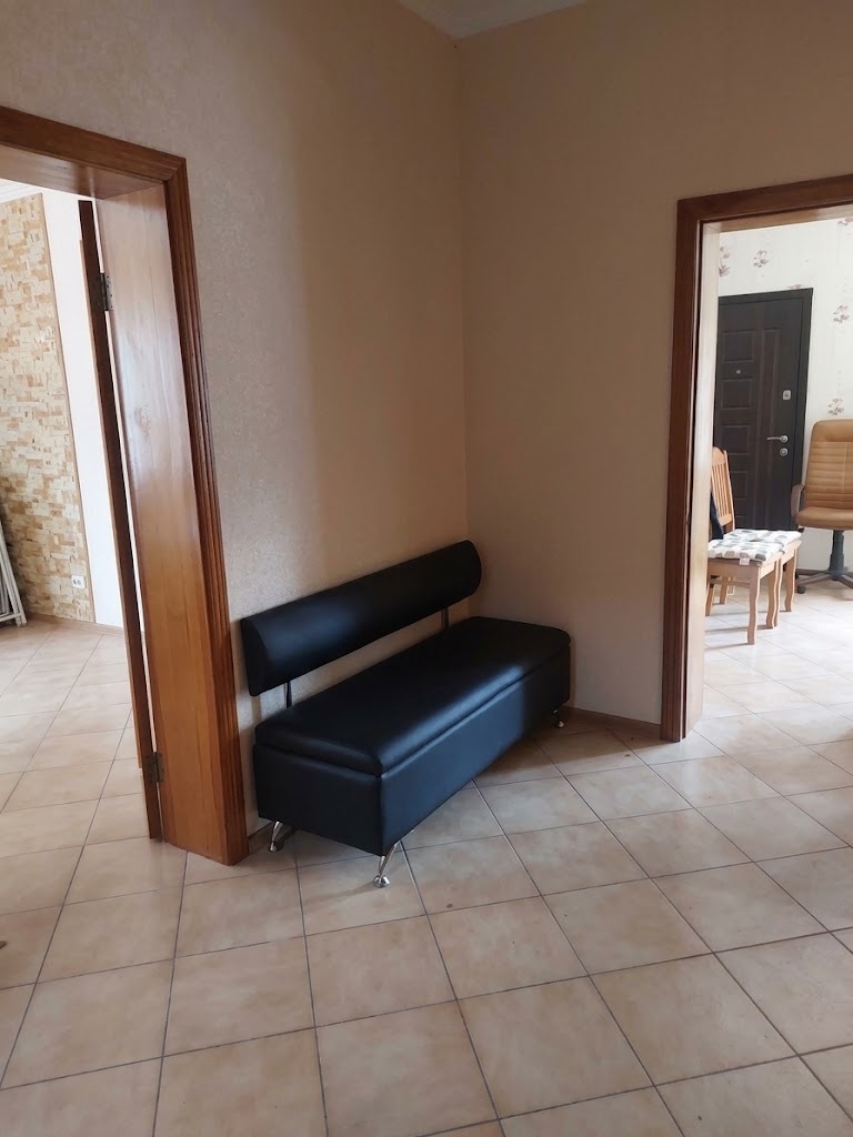 Оренда будинку 240 м²