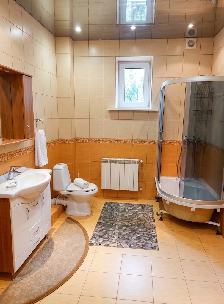 Оренда будинку 240 м²