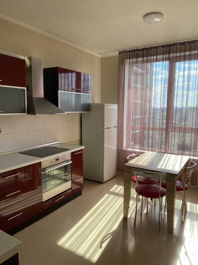 Аренда 1-комнатной квартиры 45 м², Соломенская ул., 20в