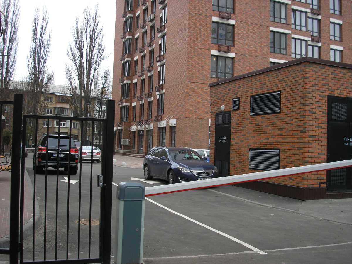 Аренда 1-комнатной квартиры 45 м², Соломенская ул., 20в