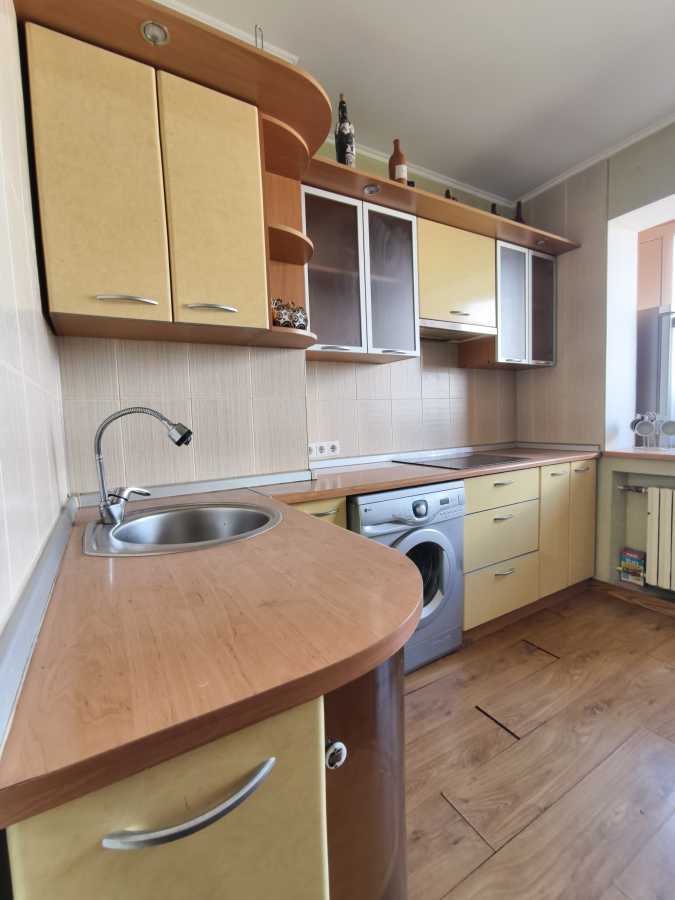Продажа 1-комнатной квартиры 42 м², Семена Палия ул.