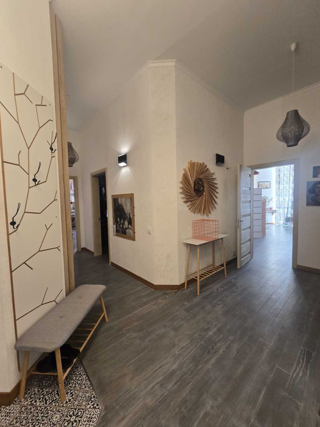 Оренда 4-кімнатної квартири 150 м², Ломоносова вул., 75А
