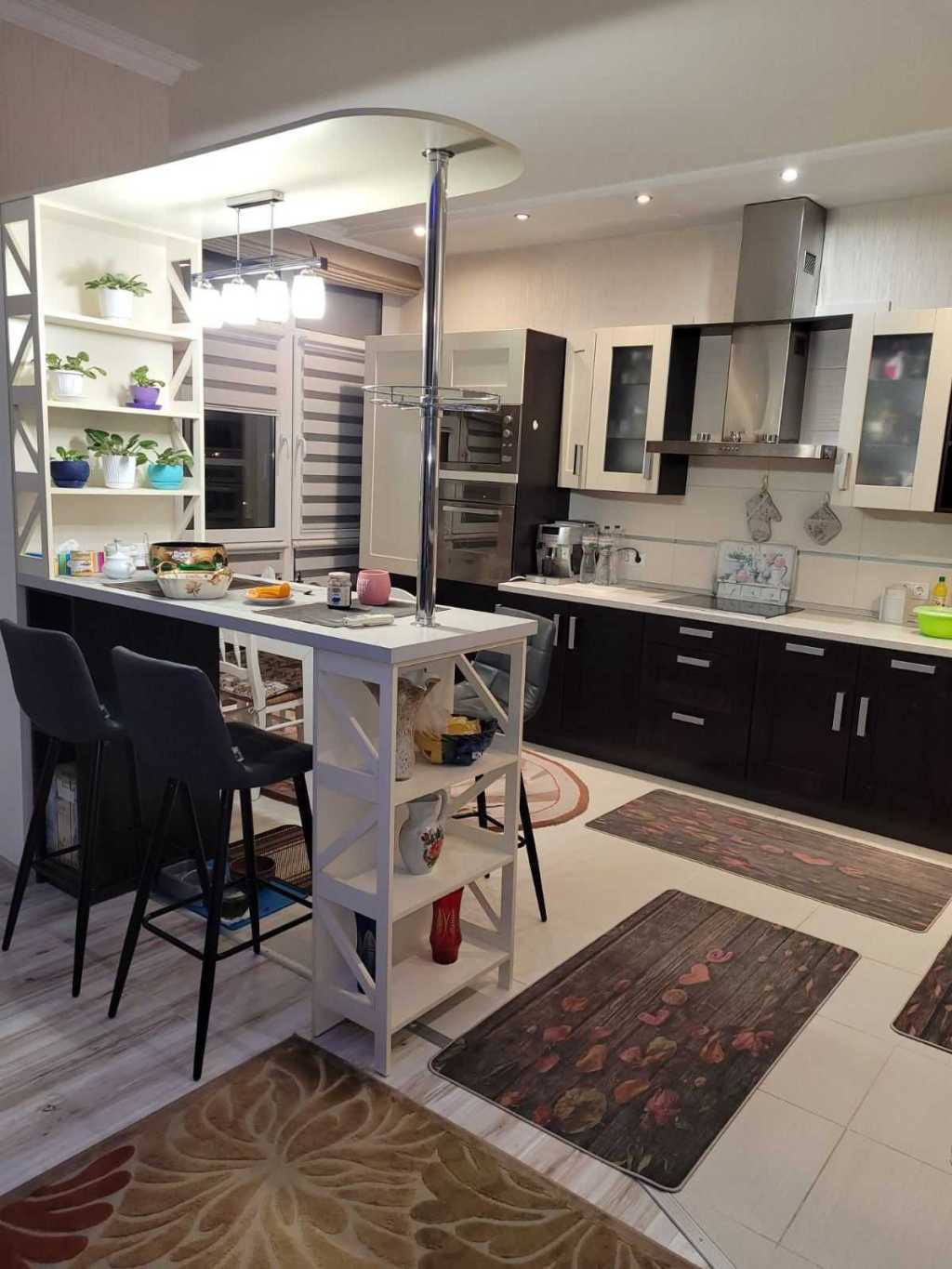 Оренда 3-кімнатної квартири 94 м², Білоруська вул., 3