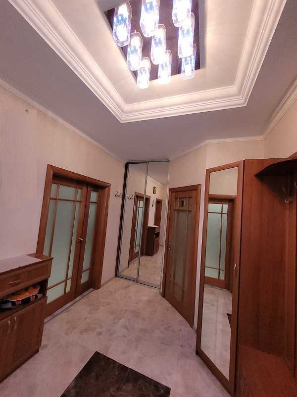 Оренда 3-кімнатної квартири 94 м², Білоруська вул., 3